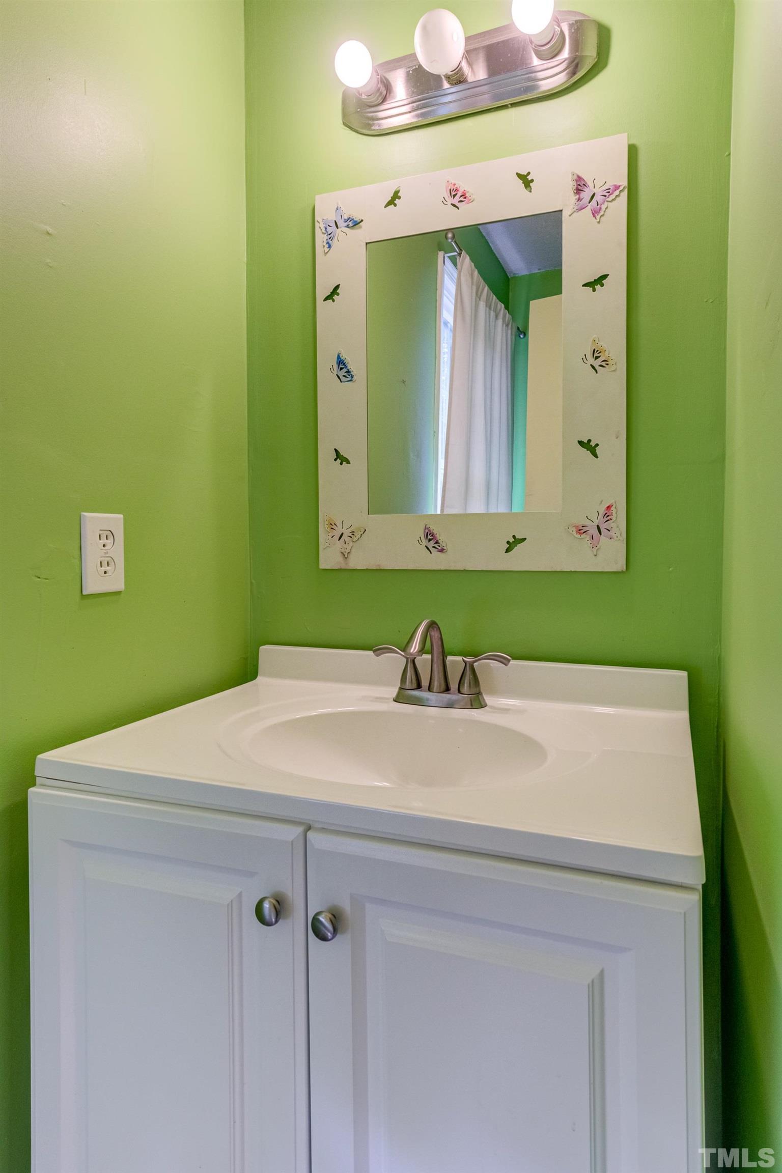 1306 Buckingham Road Garner, NC 27529 - Photo 27 of 36 Gallery Image 27