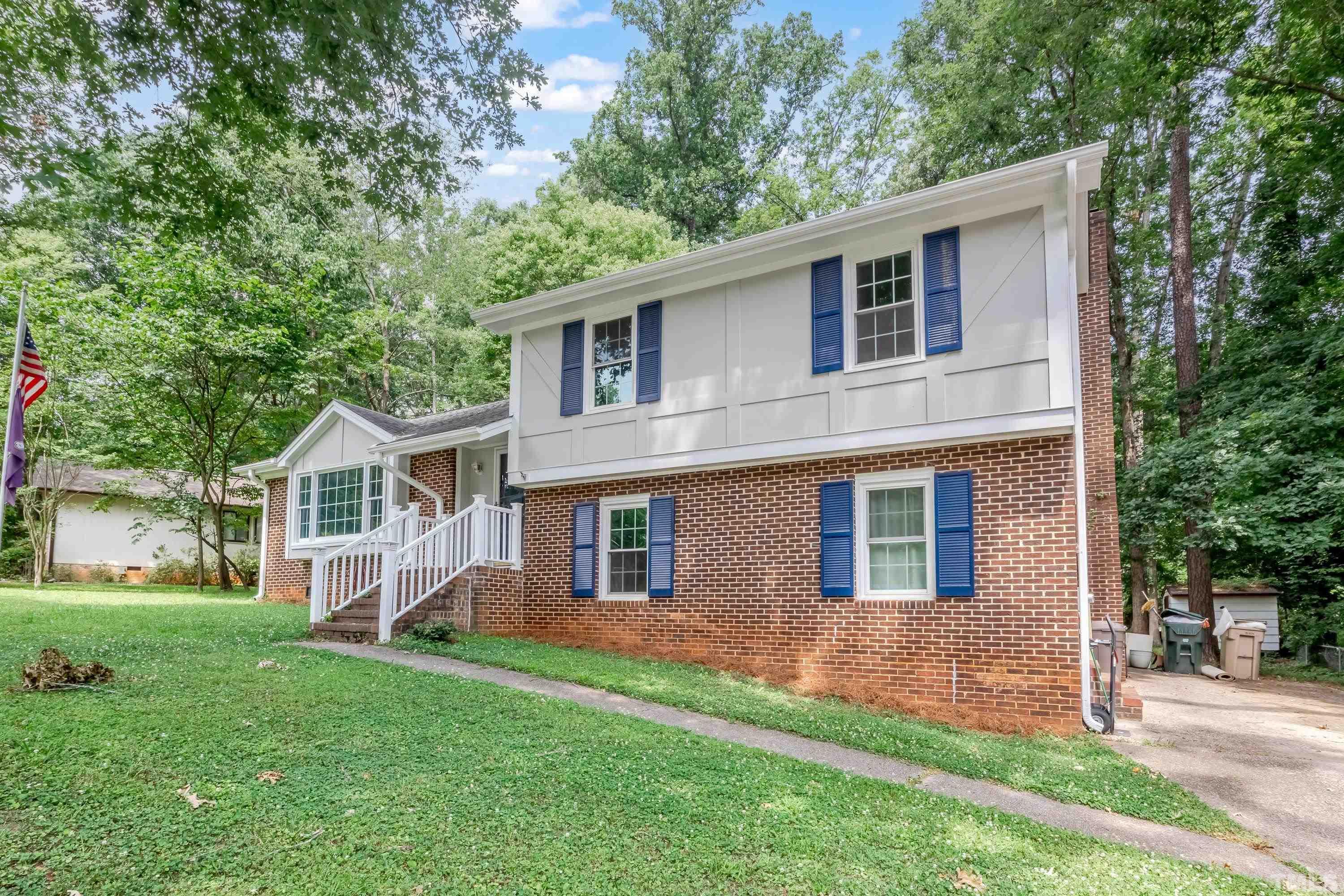 1306 Buckingham Road Garner, NC 27529 - Photo 4 of 36 Gallery Image 4