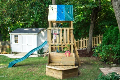 $425,000 | 4544 Dilford Drive, Raleigh, NC 27604