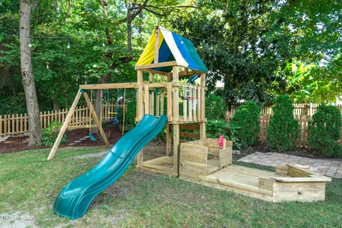 $425,000 | 4544 Dilford Drive, Raleigh, NC 27604