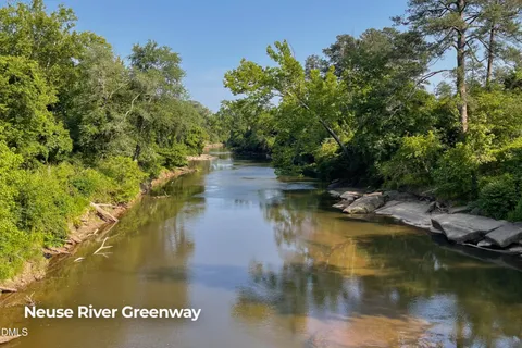 $425,000 | 4544 Dilford Drive, Raleigh, NC 27604