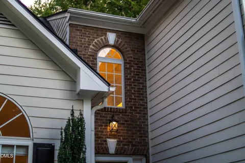 $425,000 | 4544 Dilford Drive, Raleigh, NC 27604