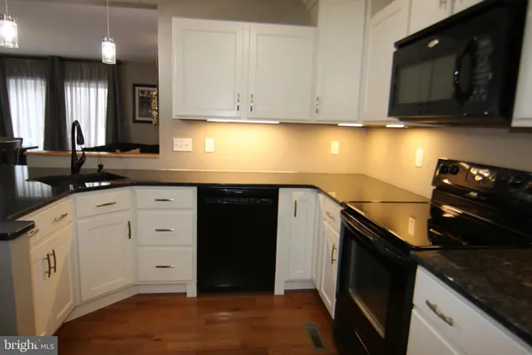 $299,900 | 7876 Manada Court, Harrisburg, PA 17112