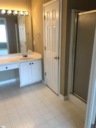 $1,725 | 317 Claybrooke Drive, Greer, SC 29650