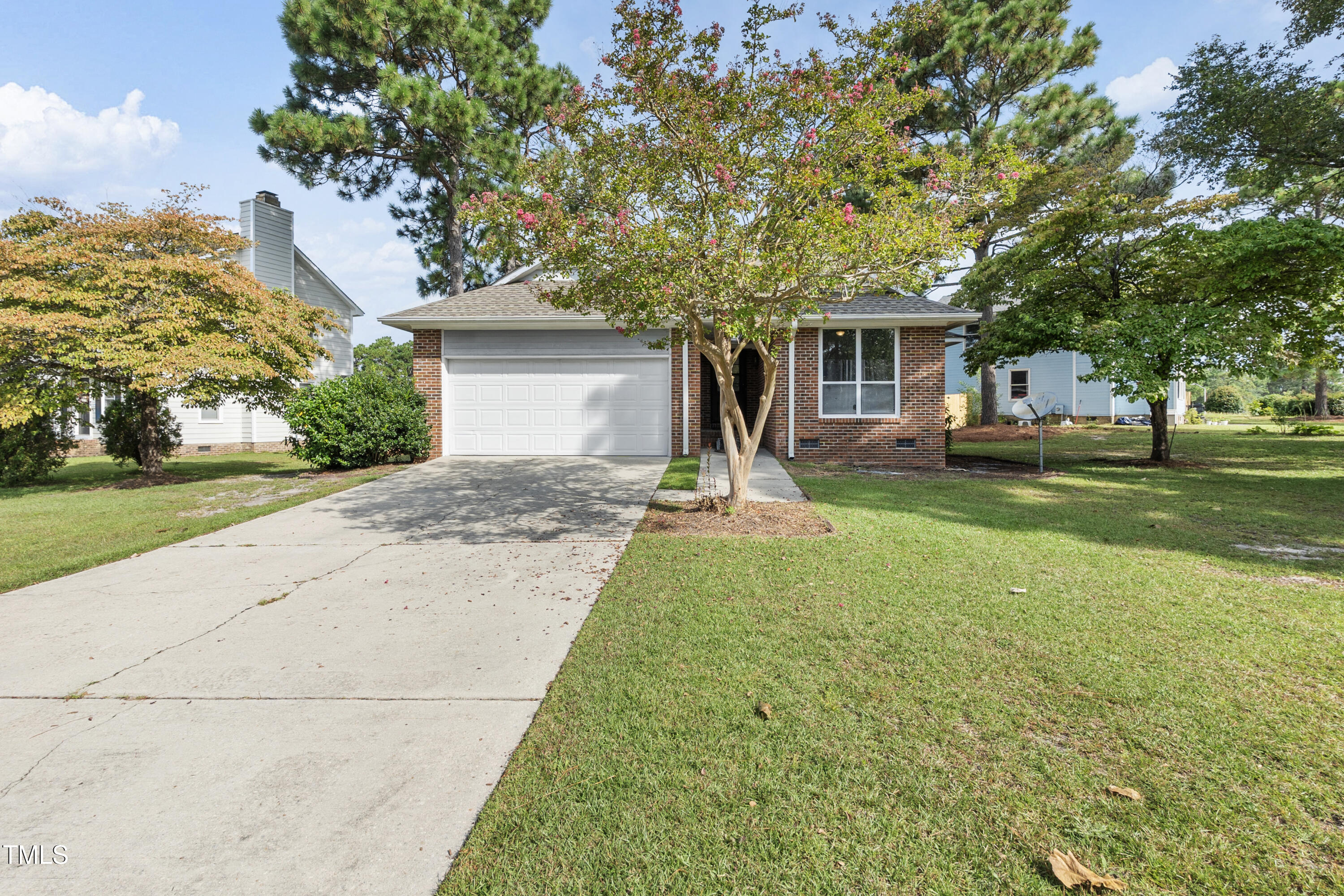 508 Duncan Road Spring Lake, NC 28390 - Photo 2 of 20 DSC09283