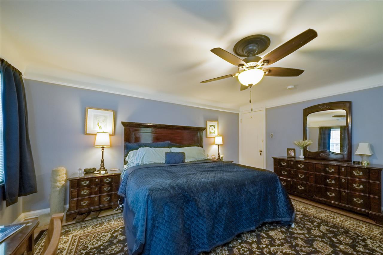 1366 Audubon Road Grosse Pointe, MI 48230 - Photo 18 of 38 50018031-17.JPG