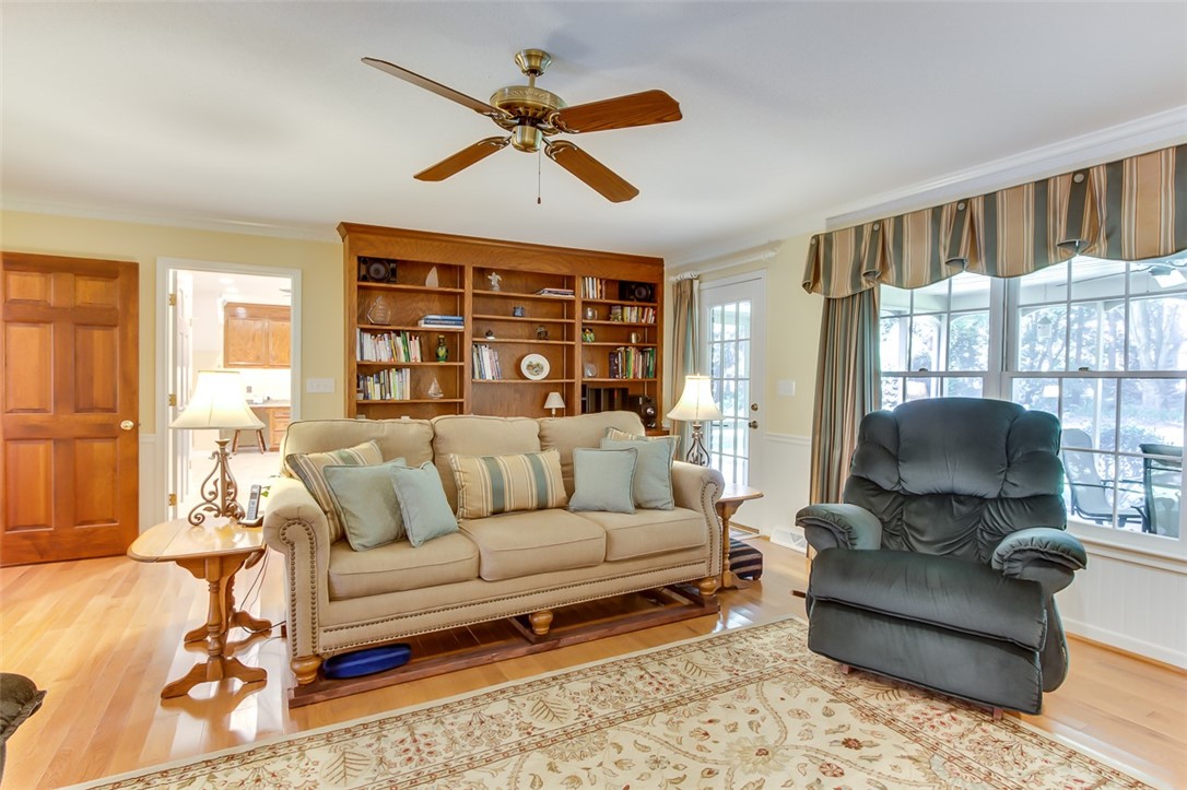307 Fox Creek Road Anderson, SC 29621 - Photo 11 of 38