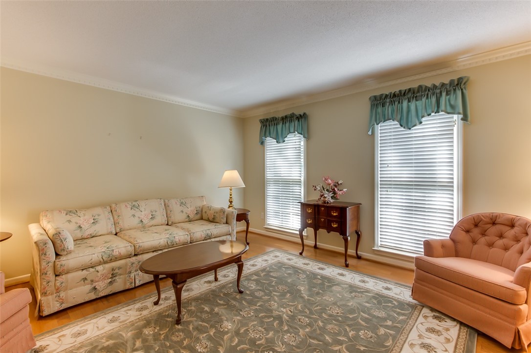 307 Fox Creek Road Anderson, SC 29621 - Photo 6 of 38