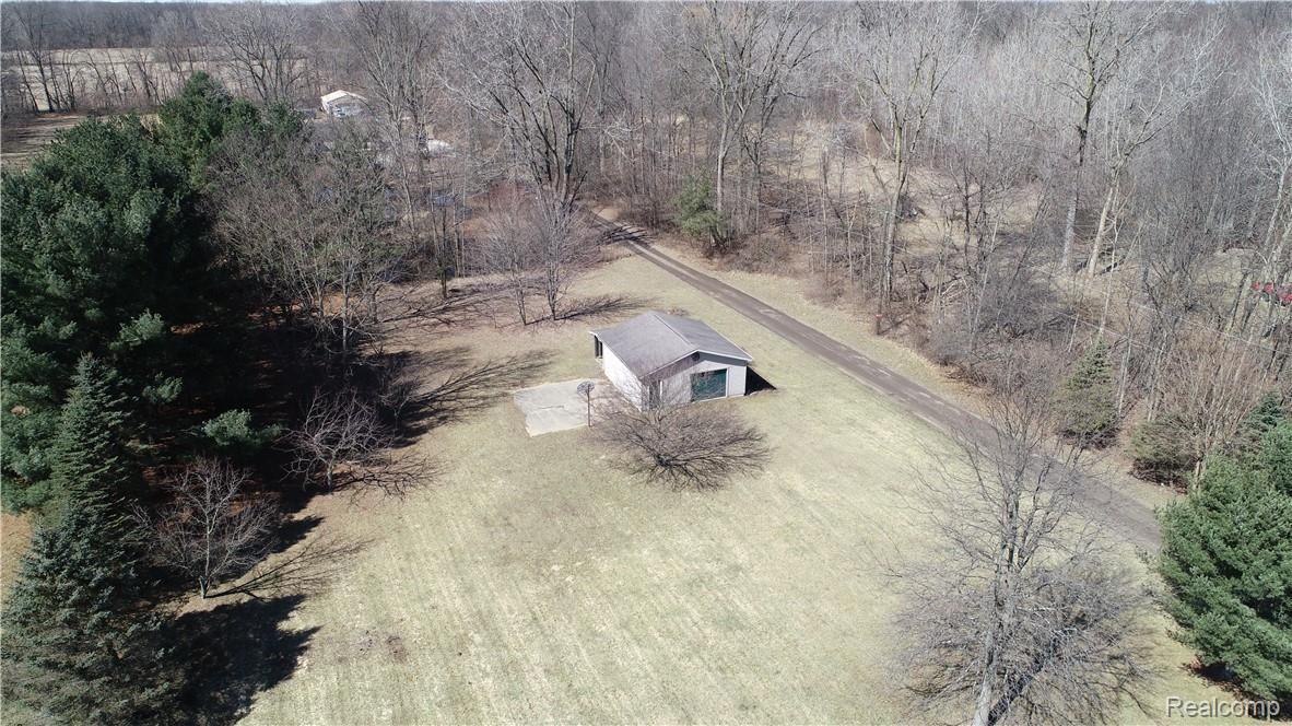 20300 Sumpter Road Belleville, MI 48111 - Photo 31 of 33 DJI_0015.JPG