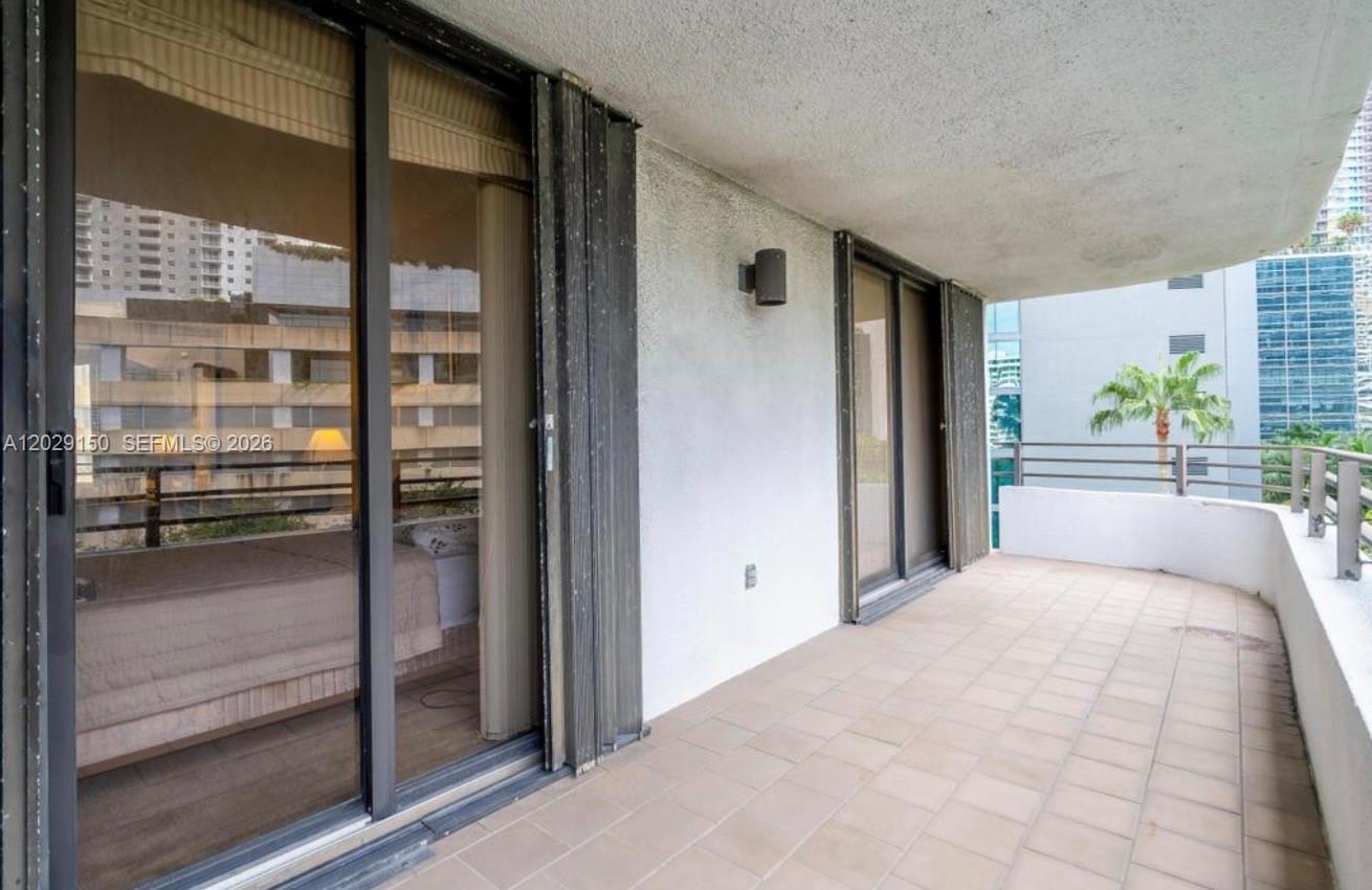 151 Southeast 15th Road, Unit 502 Miami, FL 33129 - Photo 14 of 31