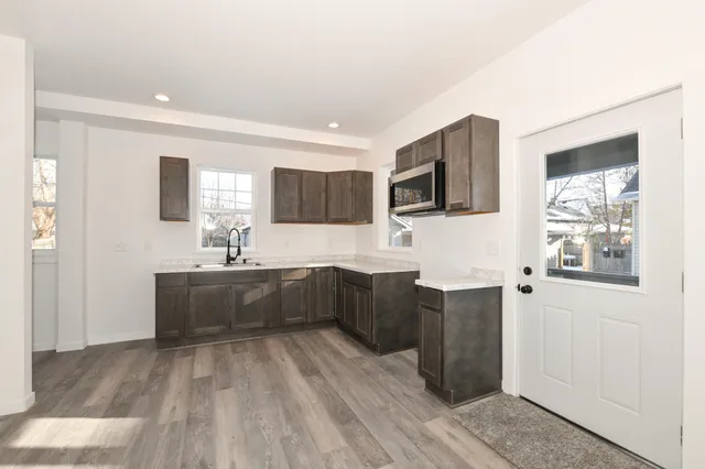 $280,000 | 5807 20th Avenue, Kenosha, WI 53140