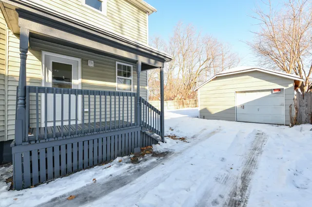 $280,000 | 5807 20th Avenue, Kenosha, WI 53140