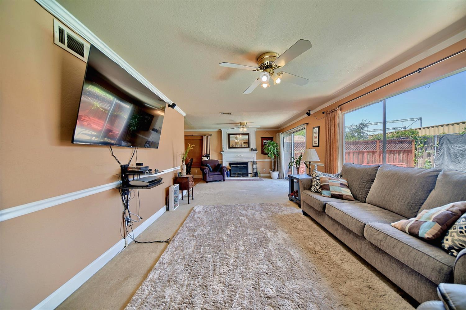 878 Alexander Street Livermore, CA 94550 - Photo 24 of 68