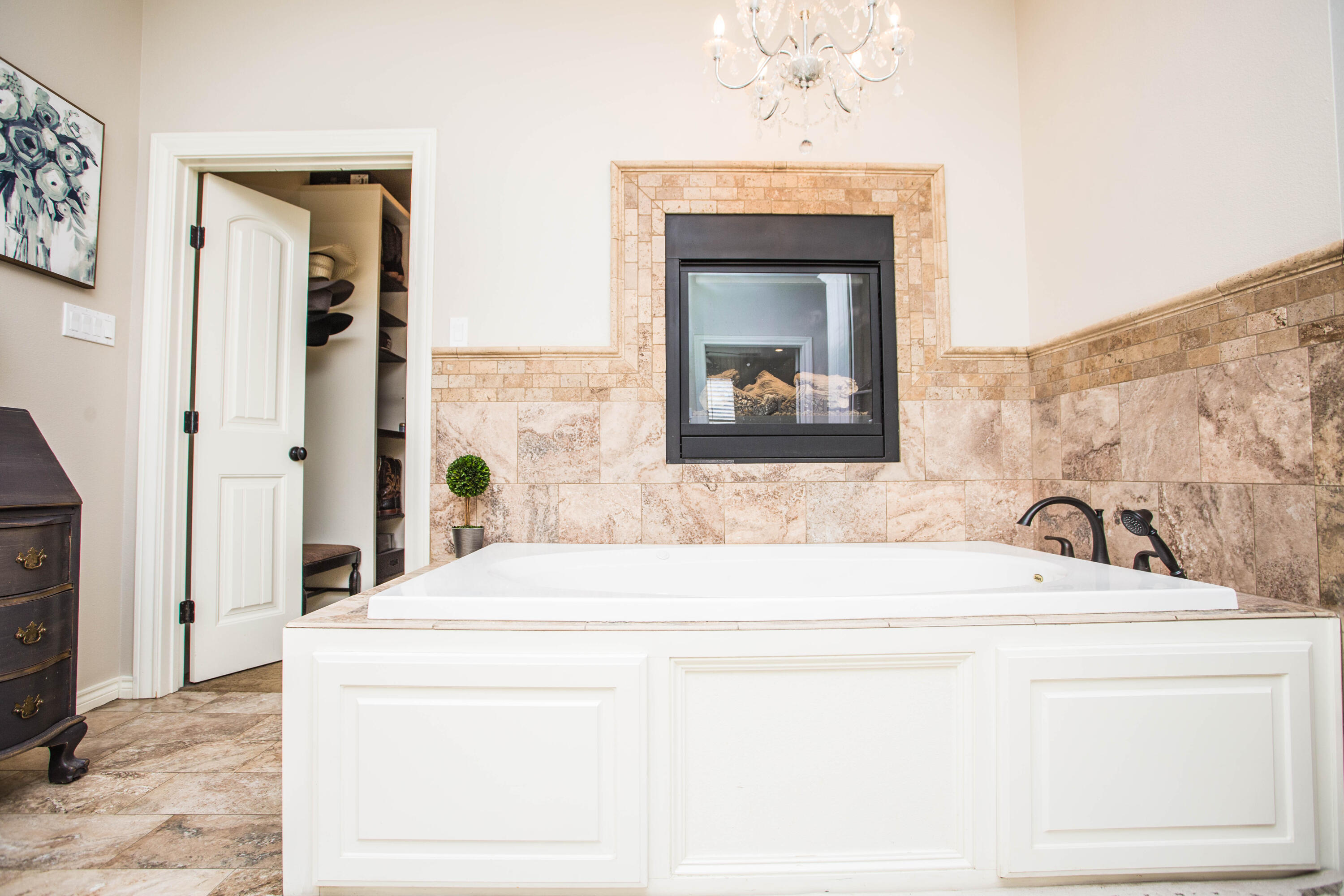 6018 87th Street Lubbock, TX 79424 - Photo 36 of 98 5V2A3342