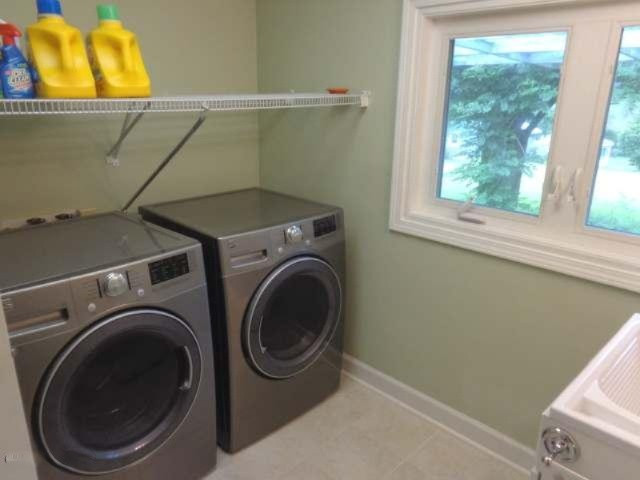 2835 Copp Road Niles, MI 49120 - Photo 18 of 40 one side of laundry room