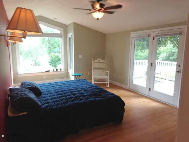 2835 Copp Road Niles, MI 49120 - Photo 24 of 40 master bedroom