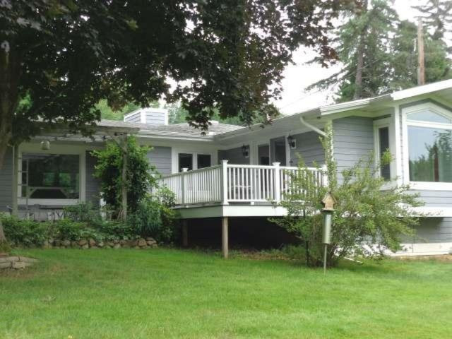 2835 Copp Road Niles, MI 49120 - Photo 29 of 40 back deck