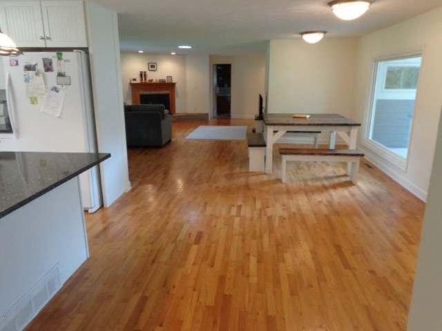 2835 Copp Road Niles, MI 49120 - Photo 9 of 40 dining area view