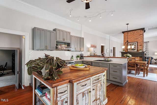 $950,000 | 706 Hinsdale Street, Raleigh, NC 27605