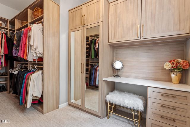 $950,000 | 706 Hinsdale Street, Raleigh, NC 27605