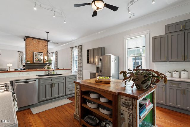 $950,000 | 706 Hinsdale Street, Raleigh, NC 27605