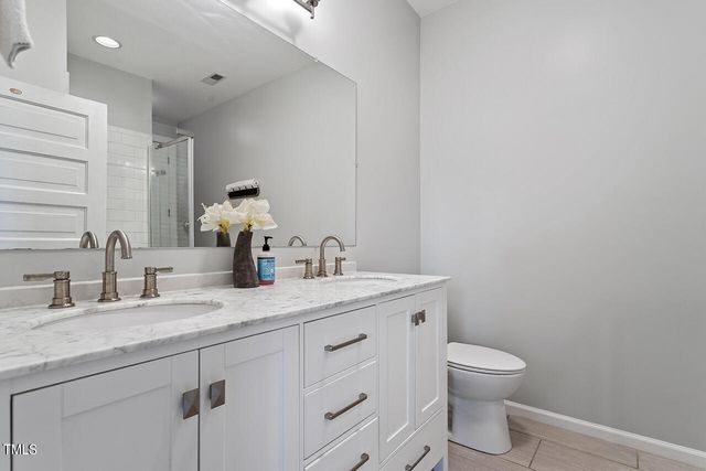 $950,000 | 706 Hinsdale Street, Raleigh, NC 27605