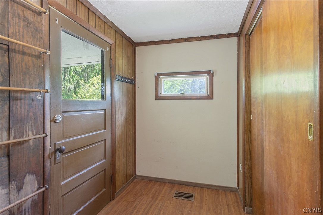 3529 County Rte 57 Oswego, NY 13126 - Photo 4 of 30