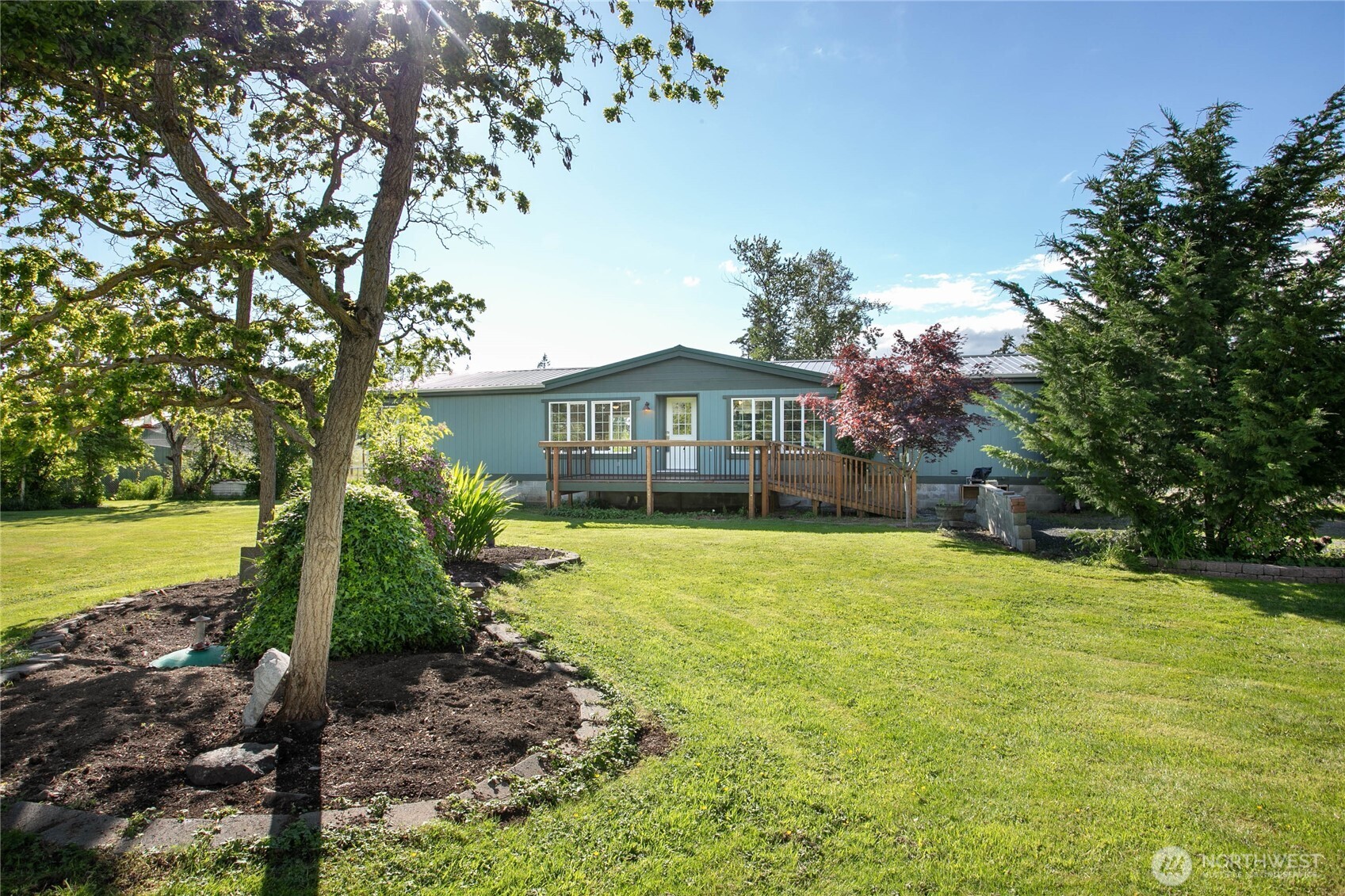 5375 Starry Road Bellingham, WA 98226 - Photo 1 of 40