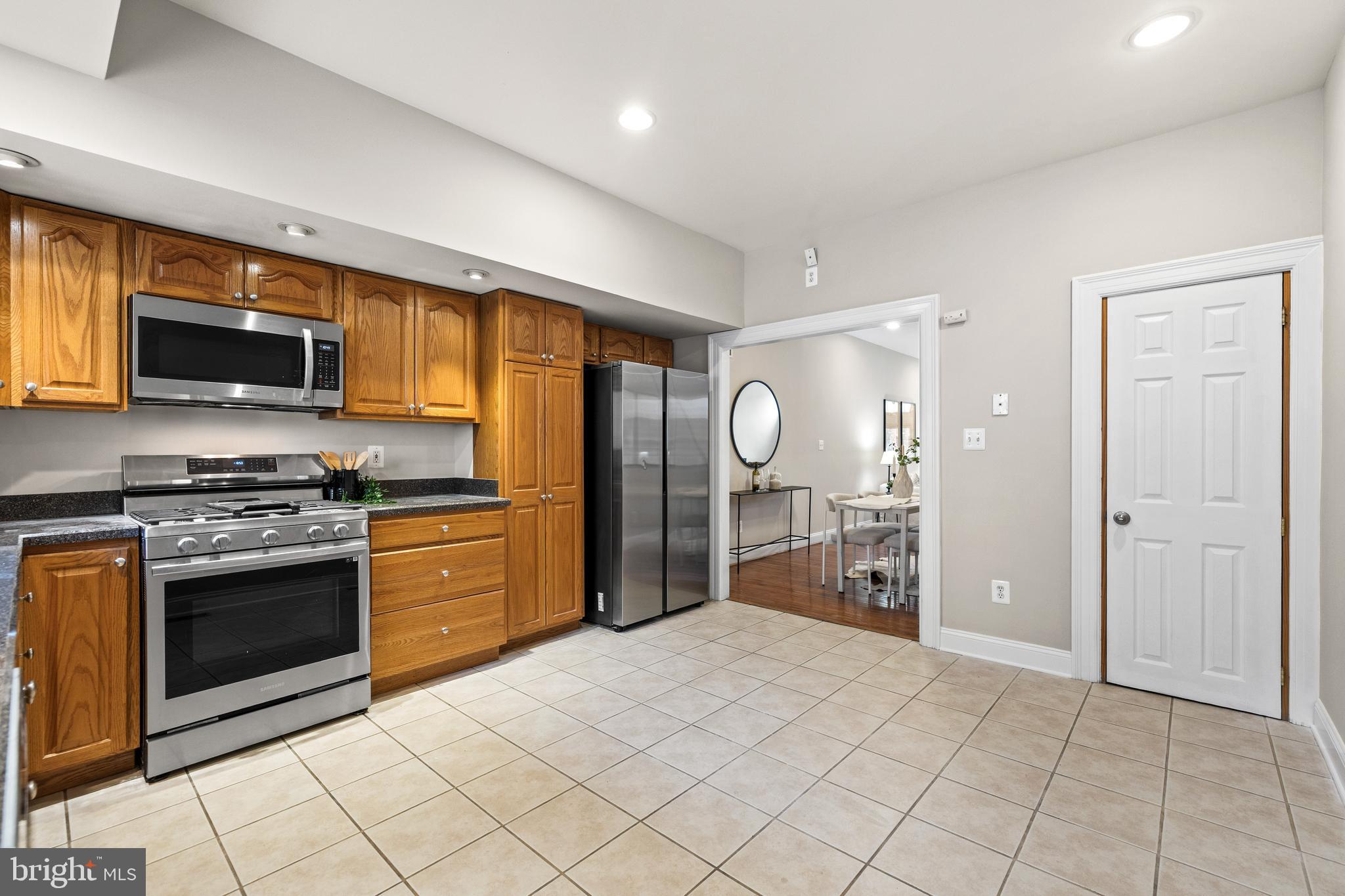 3702 Foster Avenue Baltimore, MD 21224 - Photo 15 of 42