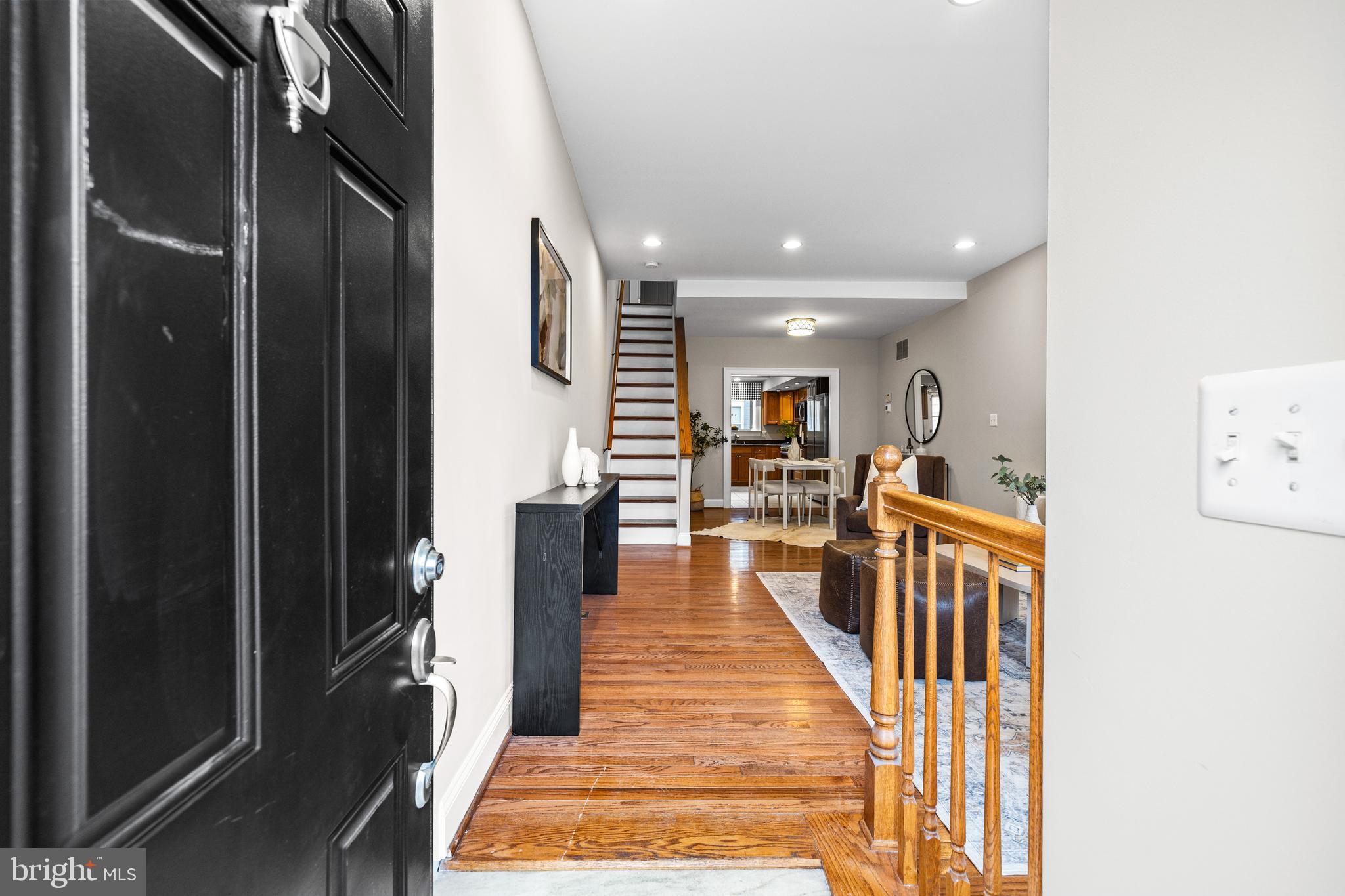 3702 Foster Avenue Baltimore, MD 21224 - Photo 3 of 42