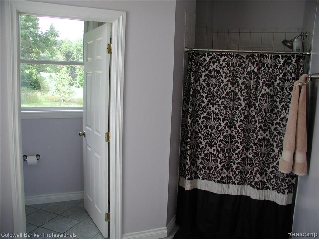 151 West Norway Lake Road Lapeer, MI 48446 - Photo 21 of 46 P1010054.JPG