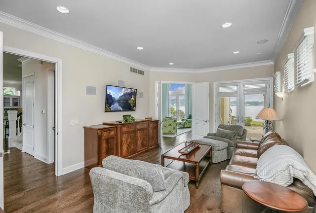 $1,500,000 | 68283 Park Shore Drive, Edwardsburg, MI 49112