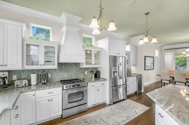 $1,500,000 | 68283 Park Shore Drive, Edwardsburg, MI 49112