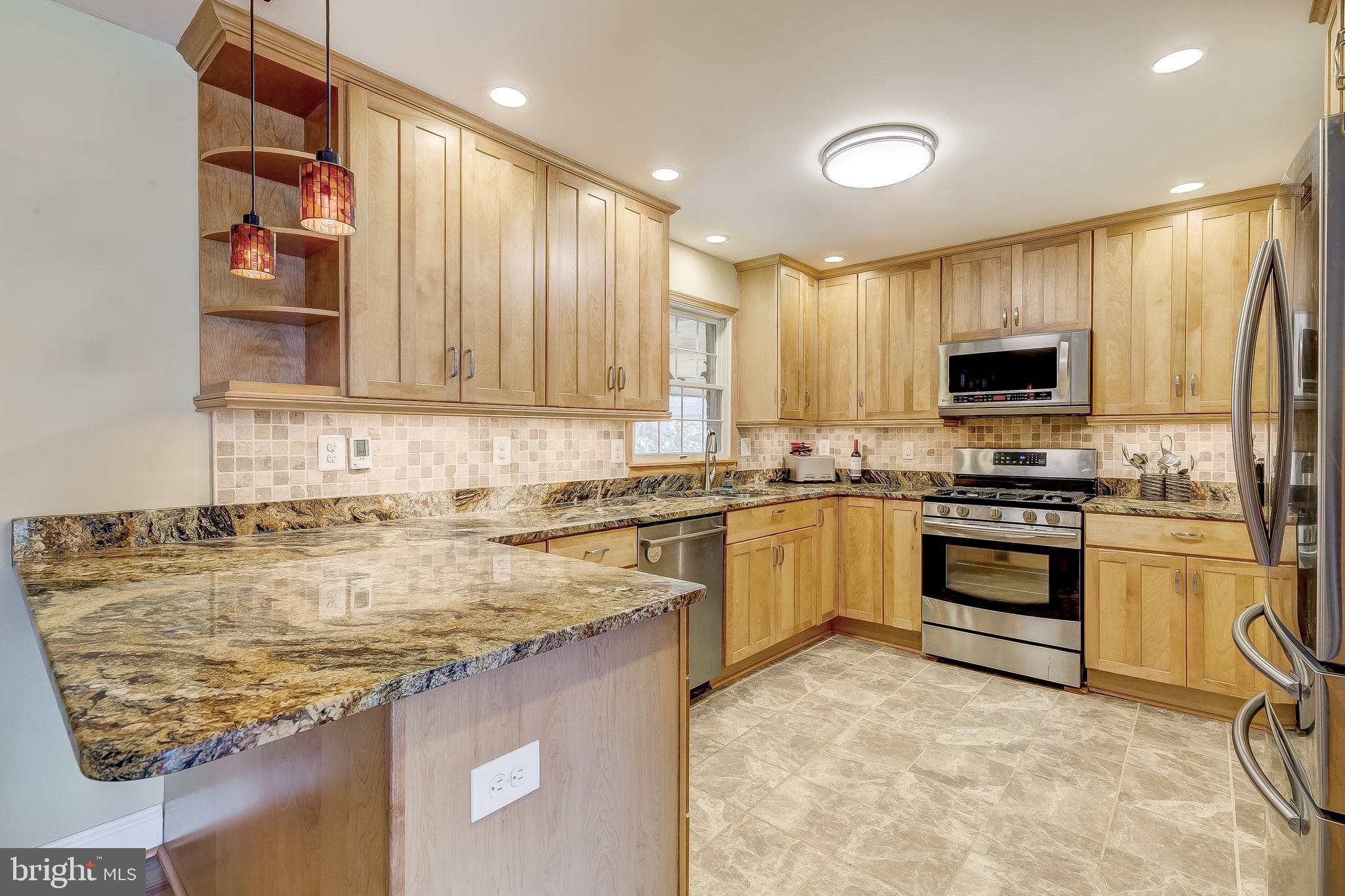 271 Kenwood Road Pasadena, MD 21122 - Photo 9 of 54 Kitchen