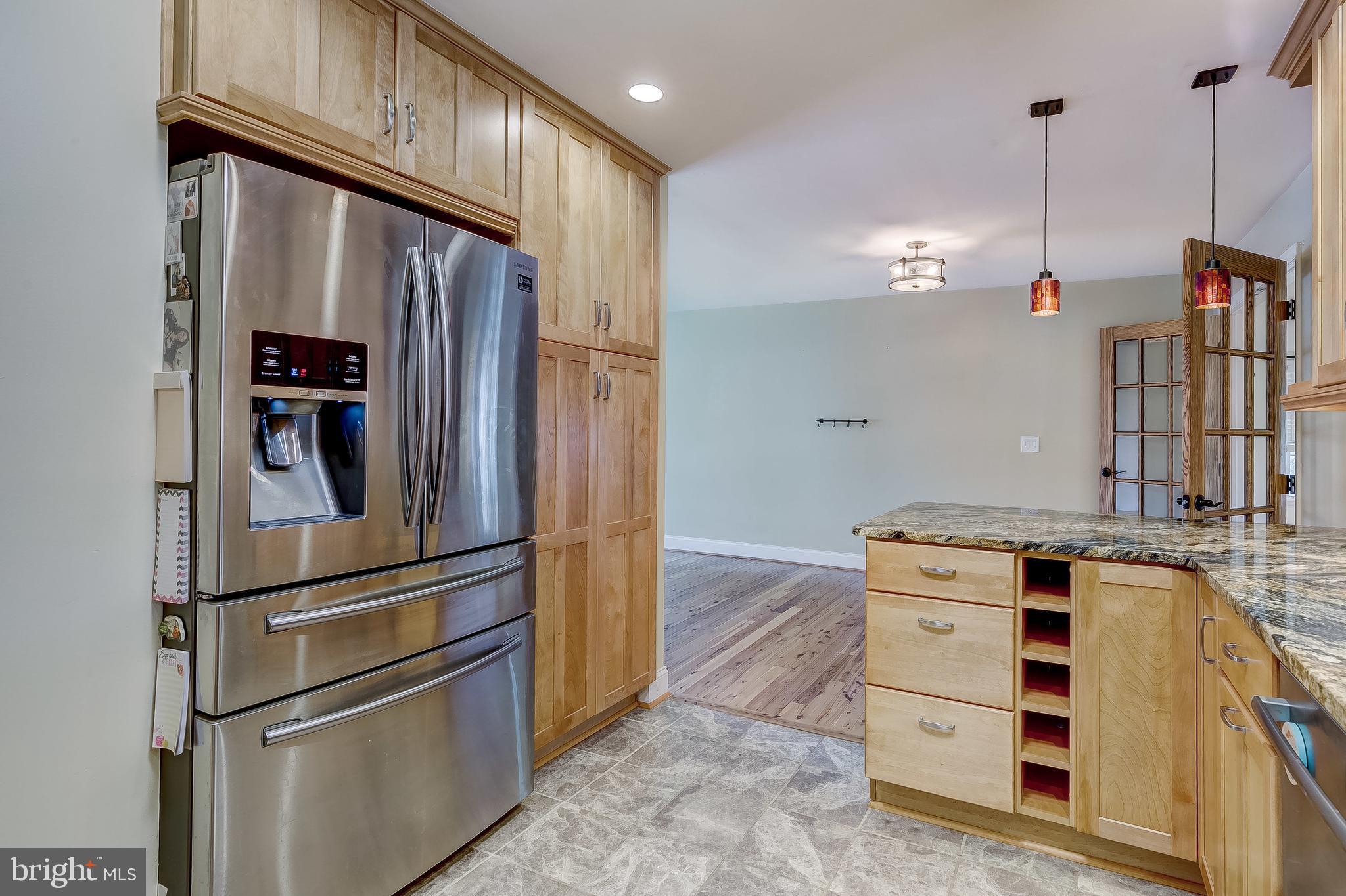 271 Kenwood Road Pasadena, MD 21122 - Photo 12 of 54 Kitchen