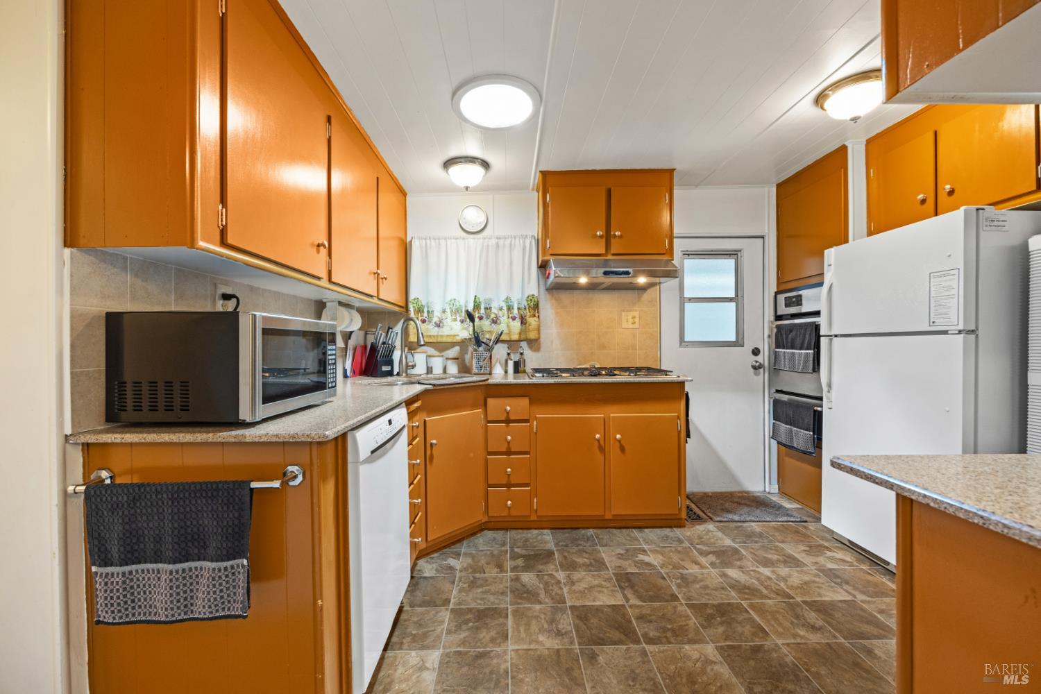 2525 Flosden Road, Unit 18 American Canyon, CA 94503 - Photo 3 of 16