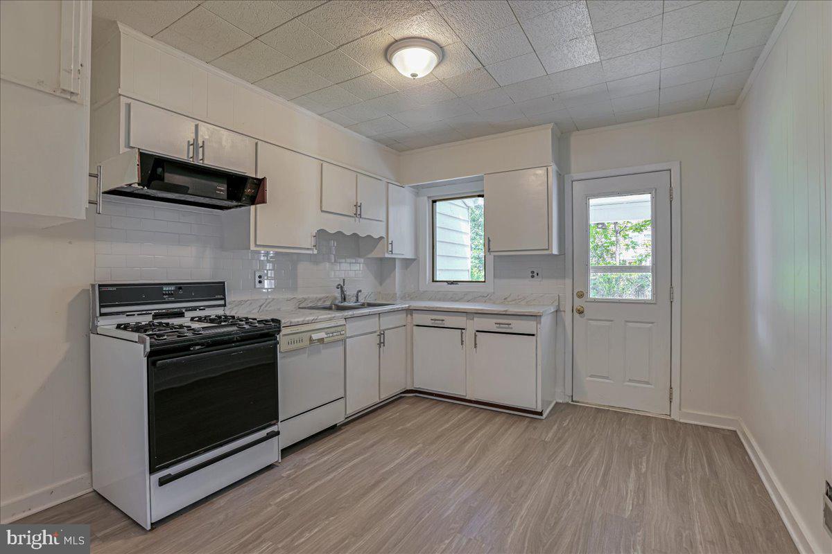 129 Jefferson Road Princeton, NJ 08540 - Photo 5 of 16