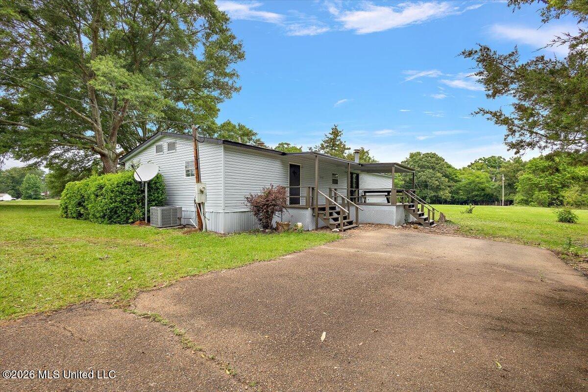 1035 Jasper Lane Crystal Springs, MS 39059 - Photo 27 of 37 26-HTP_3602