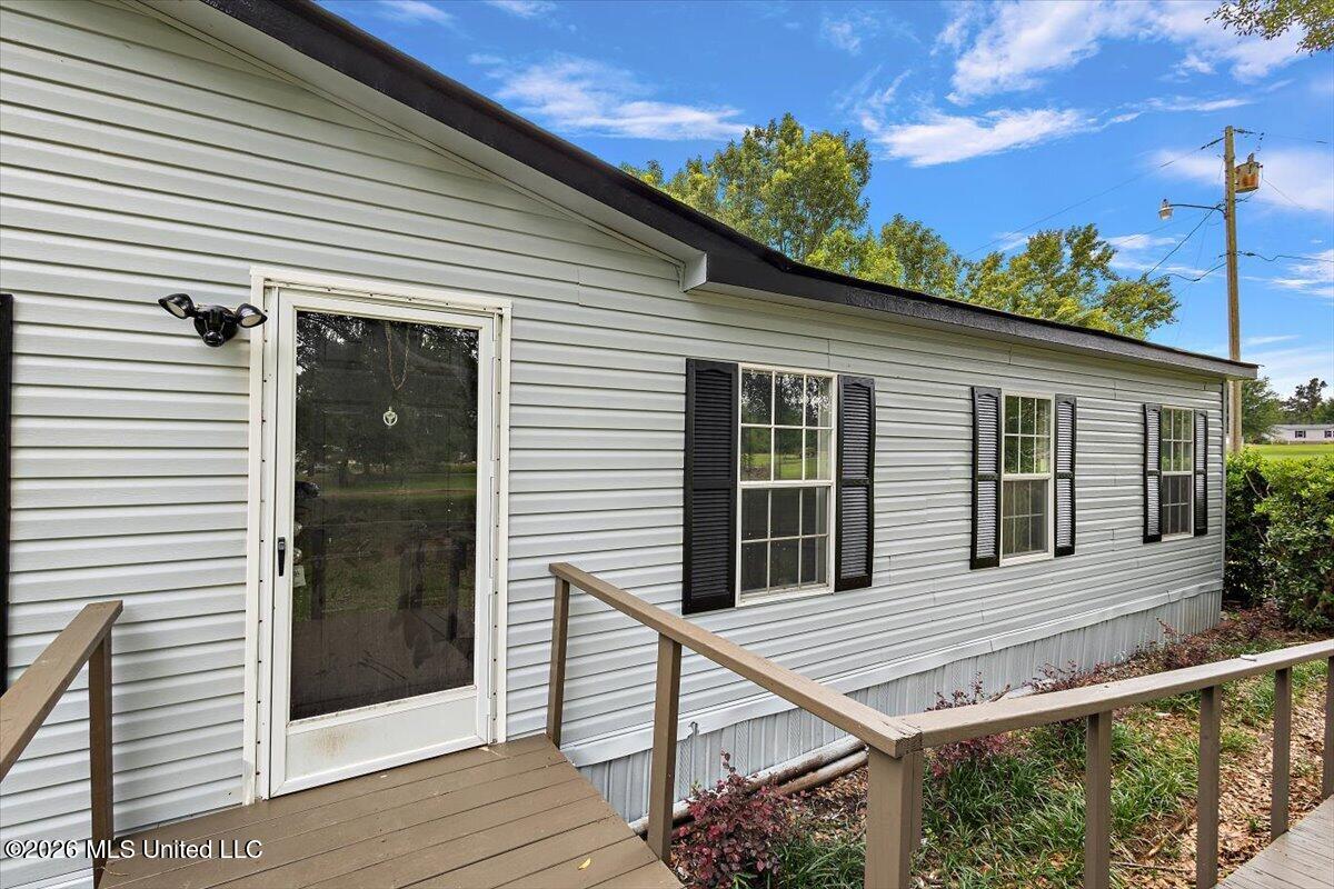 1035 Jasper Lane Crystal Springs, MS 39059 - Photo 5 of 37 04-HTP_3538