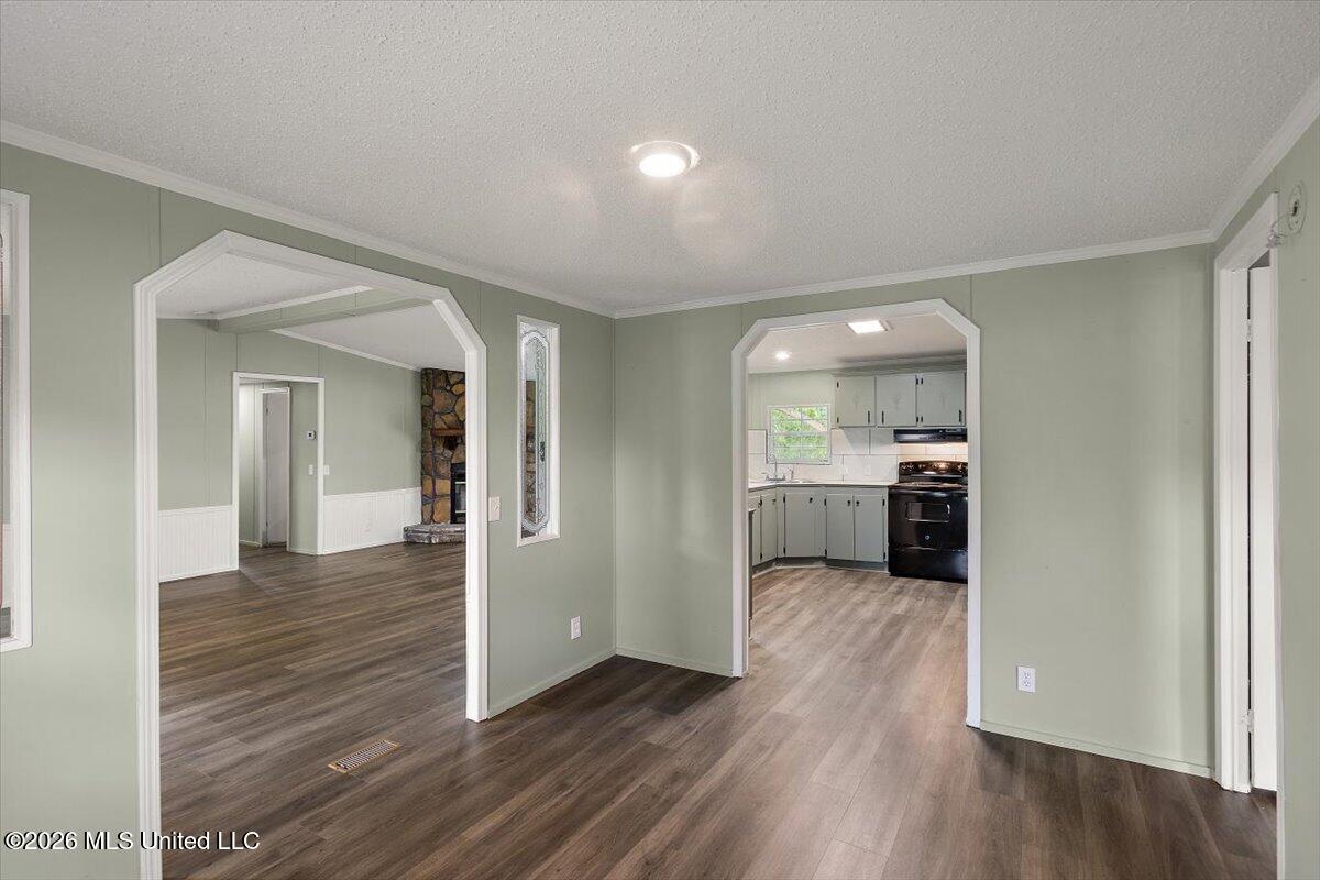 1035 Jasper Lane Crystal Springs, MS 39059 - Photo 10 of 37 09-HTP_3553