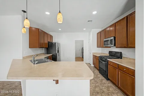 $350,000 | 9535 Crowley Brothers Drive, Tucson, AZ 85747
