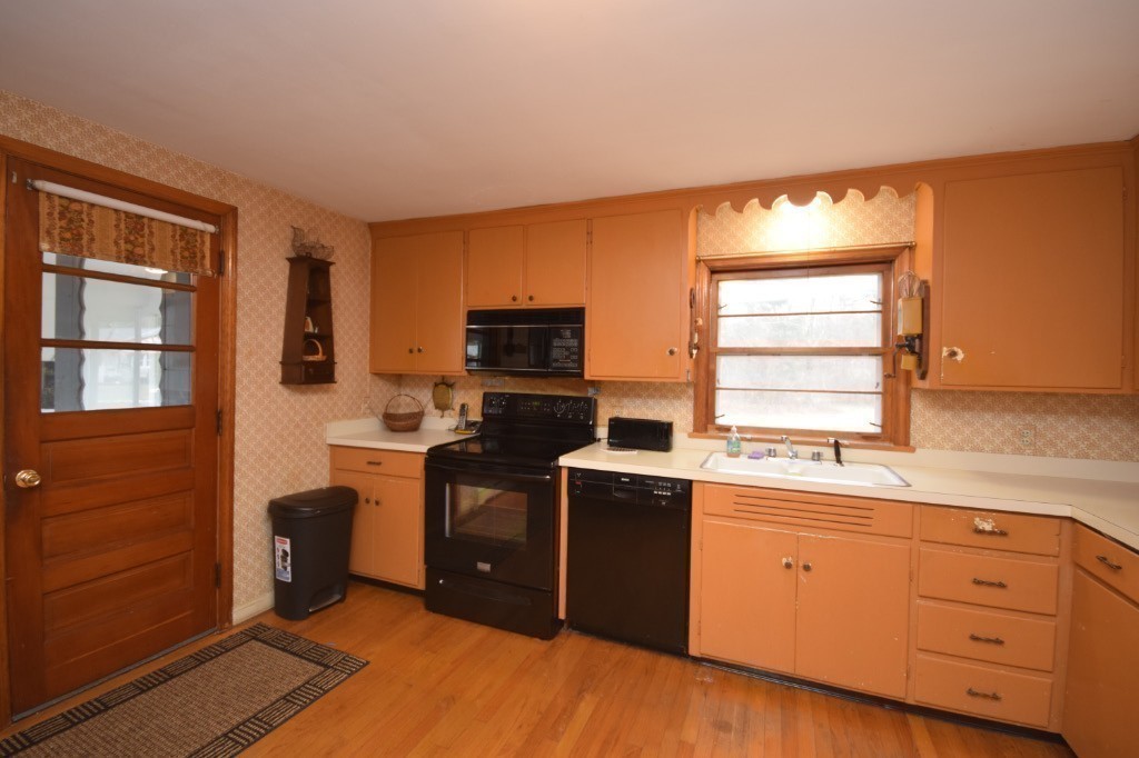 104 Manchonis Road Wilbraham, MA 01095 - Photo 15 of 27 Gallery Image 15