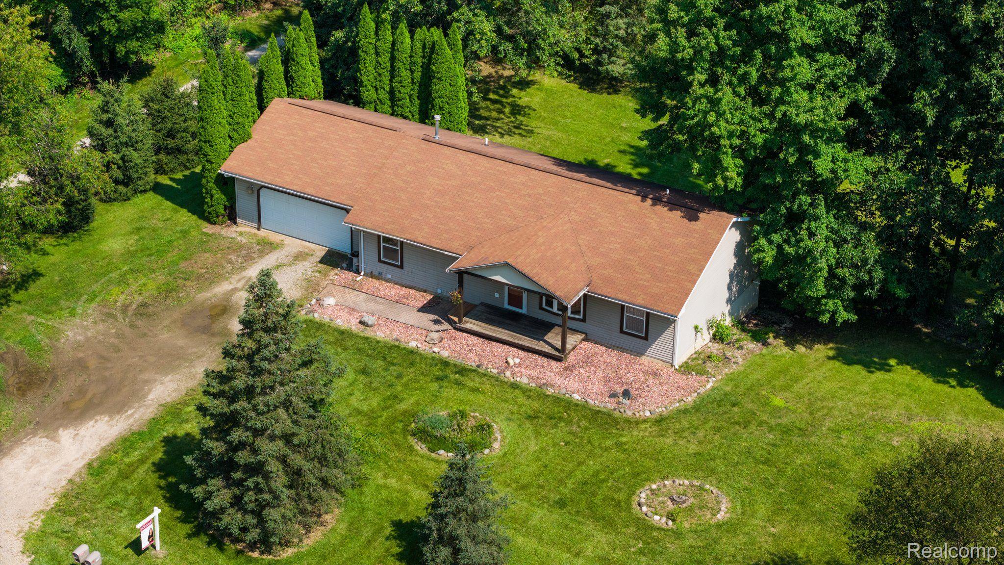 5760 Mason Road Fowlerville, MI 48836 - Photo 15 of 23 Overhead