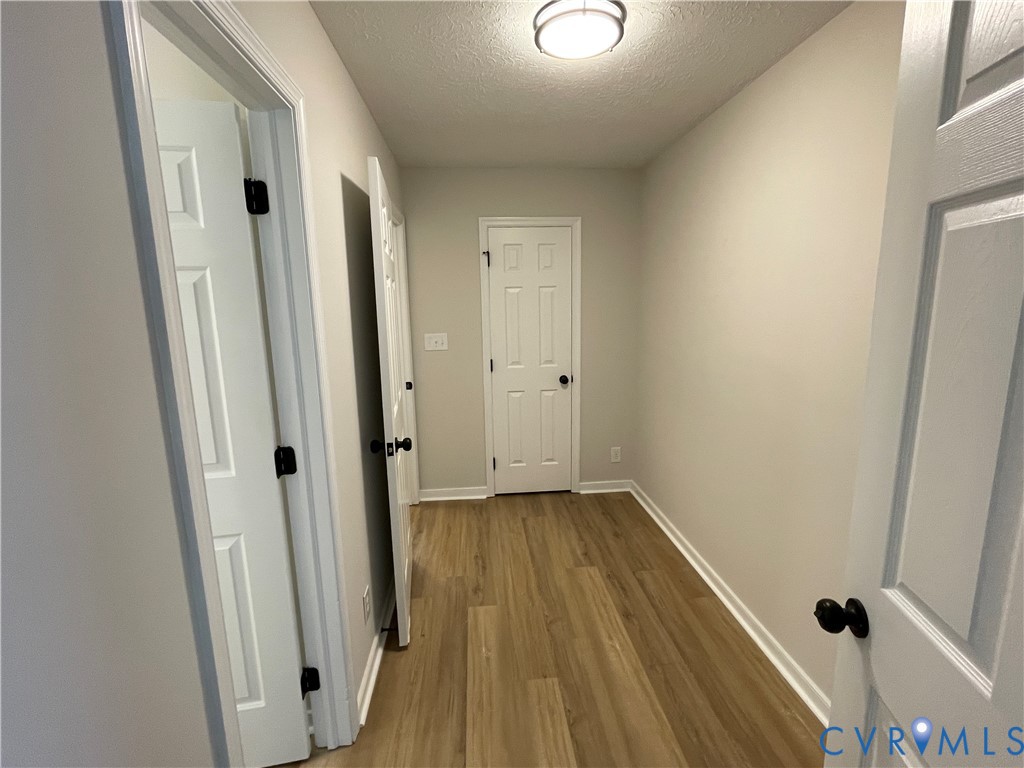8261 Yahley Mill Road Henrico, VA 23231 - Photo 32 of 55