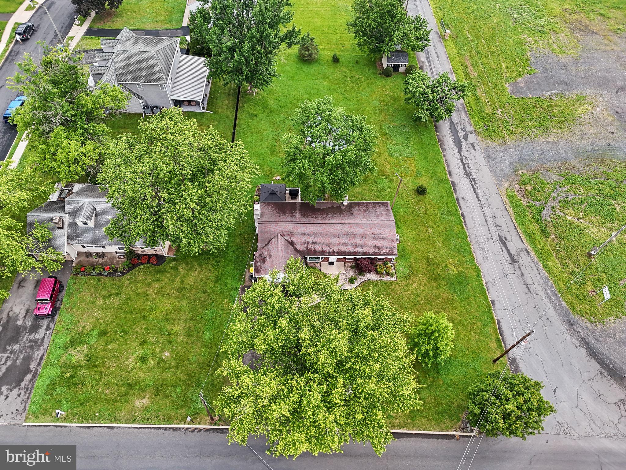 421 East Reliance Road Telford, PA 18969 - Photo 38 of 43
