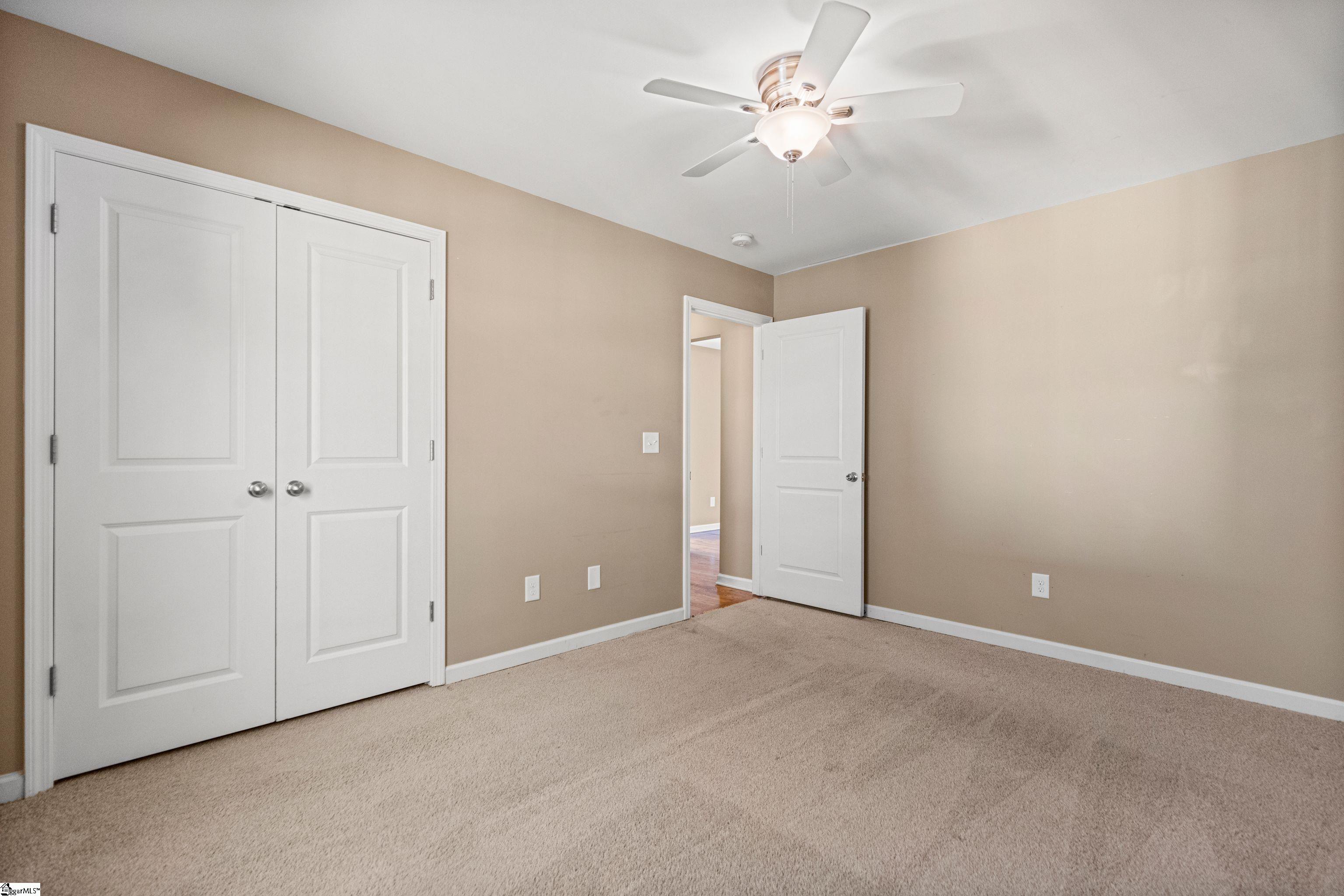 207 Ridgeway Drive Greenville, SC 29607 - Photo 29 of 32 Third Bedroom
