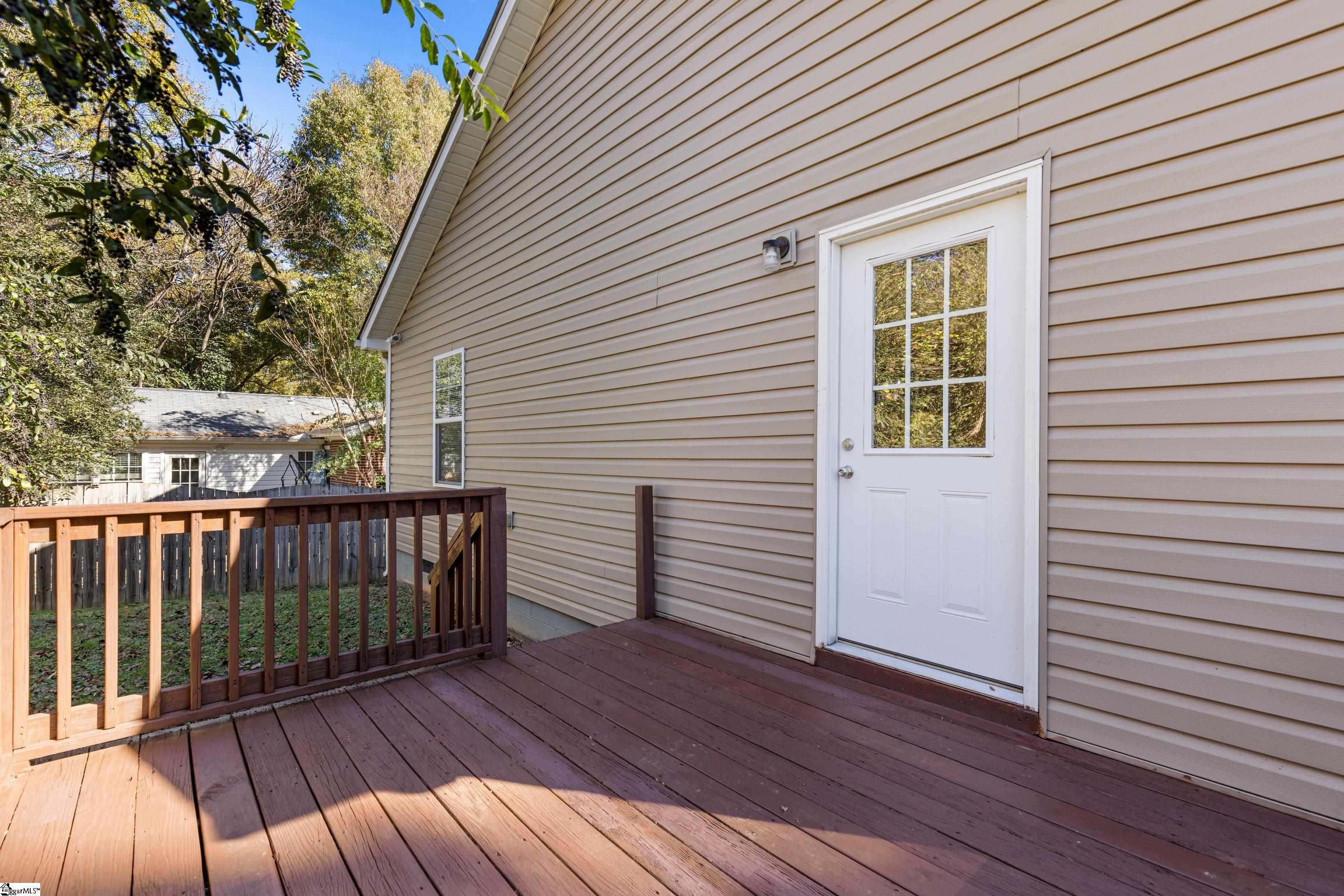 207 Ridgeway Drive Greenville, SC 29607 - Photo 31 of 32