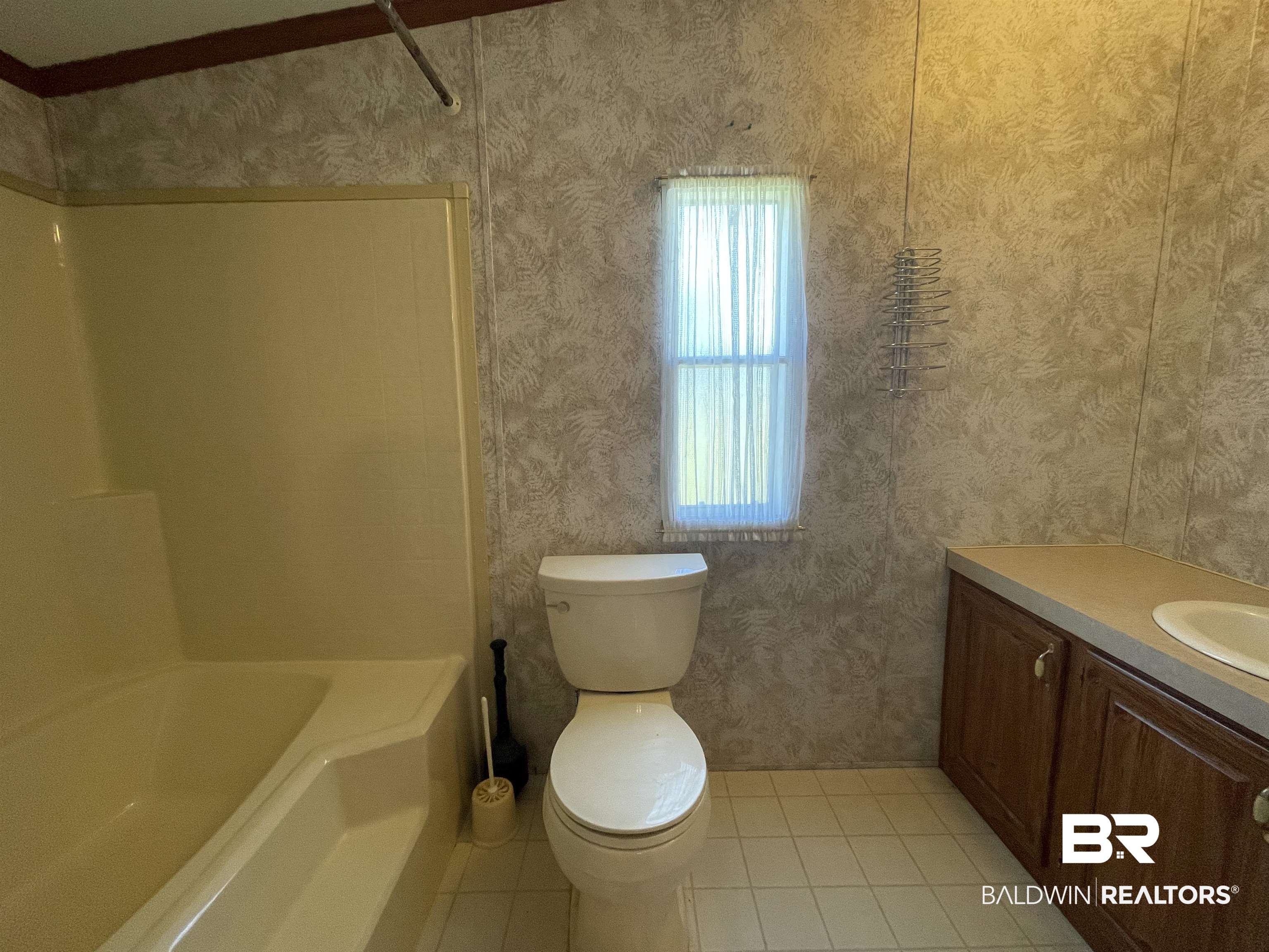 11980 Sycamore Lane Elberta, AL 36530 - Photo 21 of 46 Gallery Image 21