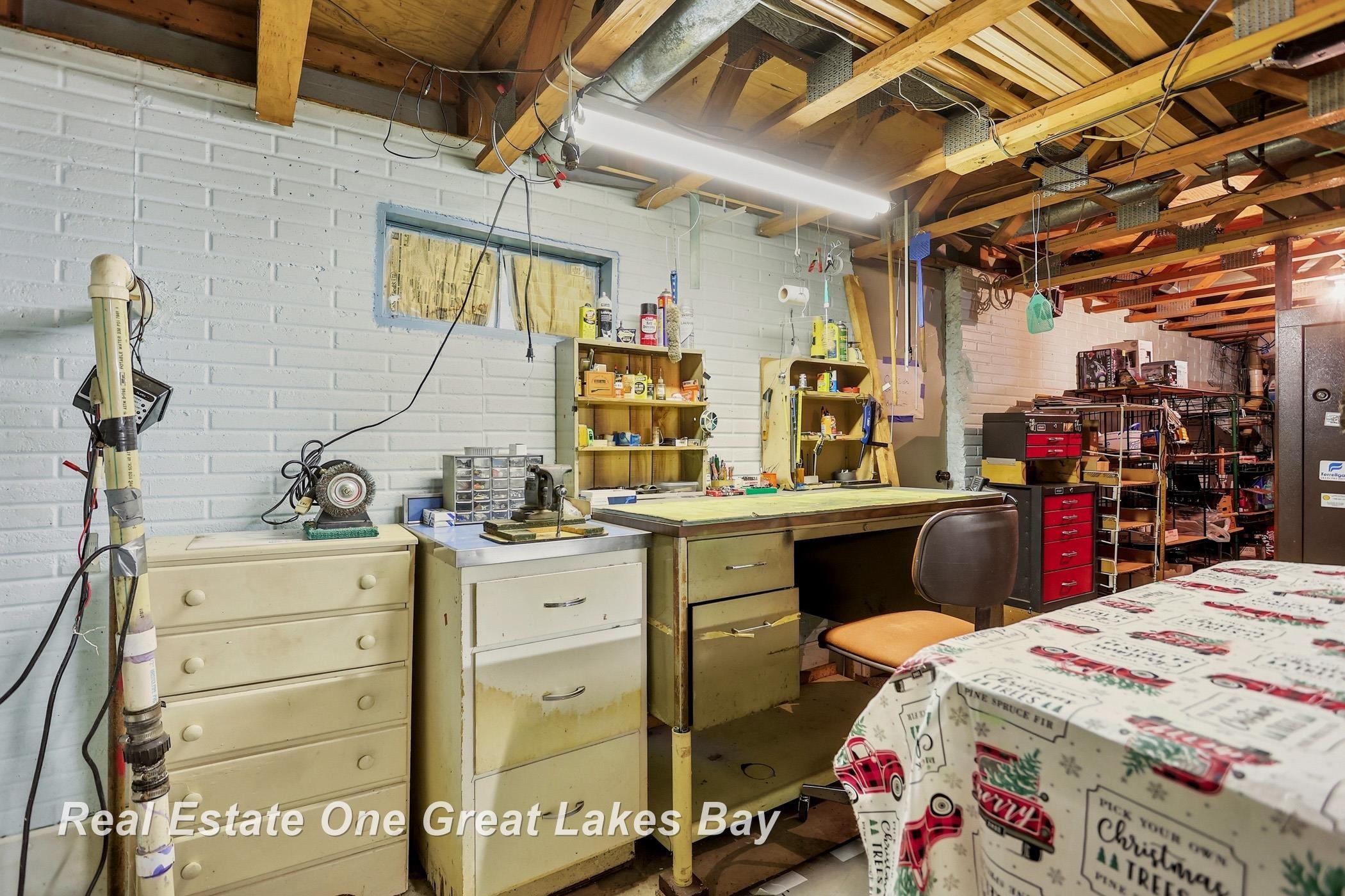 17950 West Schroeder Road Brant, MI 48614 - Photo 47 of 69 Gallery Image 47