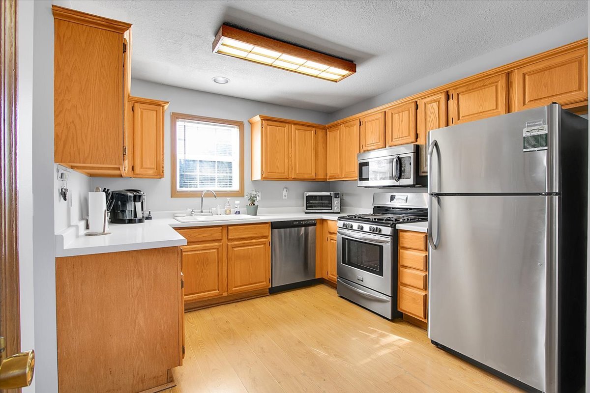 496 Water Tower Road North Manteno, IL 60950 - Photo 7 of 17 Gallery Image 7